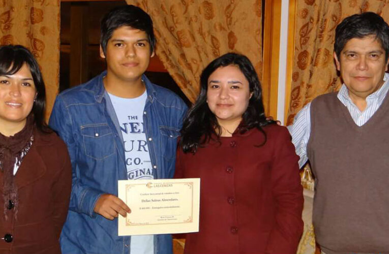 Alumno De Taltal Recibe Beca