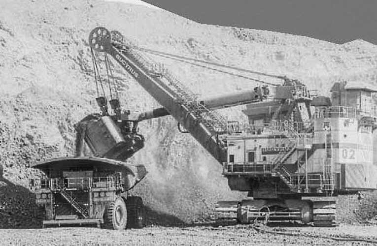 Controlador de Sierra Gorda Cancela Segunda Fase de la Mina, al menos por 2017