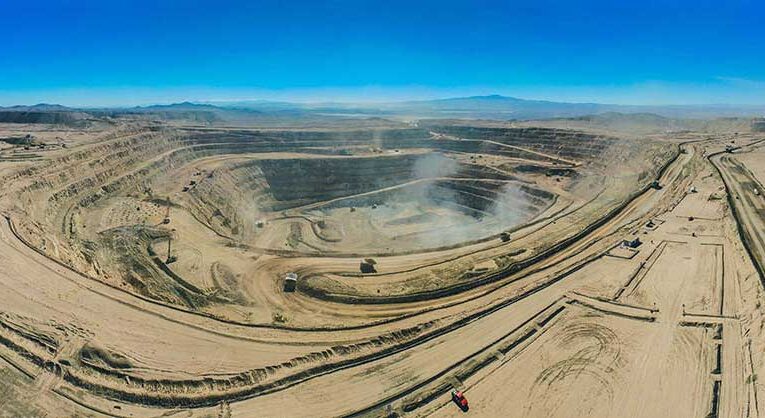 Inversión minera llegaría a US$60 mil millones en 10 años y 50% estaría centrada en la región