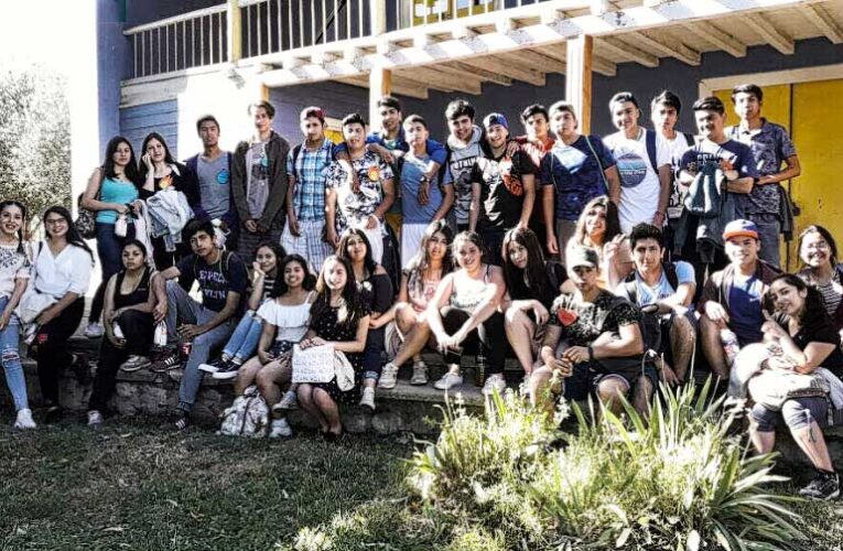 Faena Cabildo Apoya a Jóvenes en el Día de su Confirmación