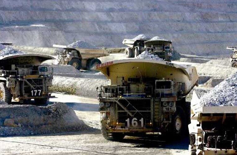 Empresas mineras debaten sobre el futuro laboral en la minería