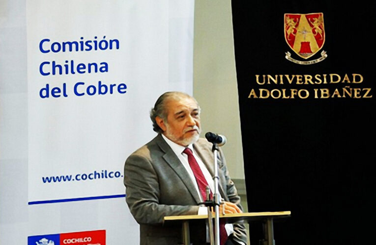 Cochilco presentó estudios sobre consumo de agua y energía en la minería del cobre.