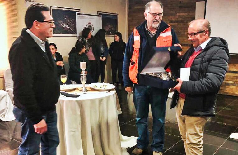 En Cabildo Reconocen a uno de los Fundadores de Grupo Folklórico Las Cenizas