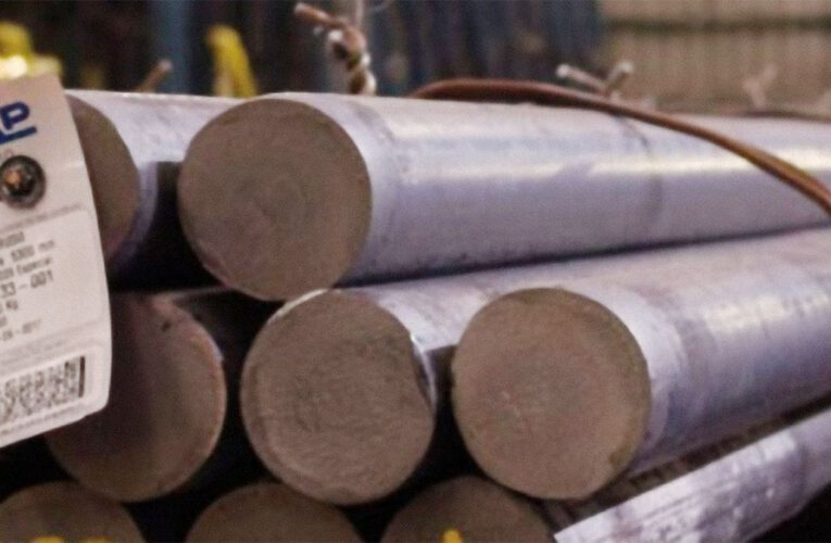 Gremios se pliegan a China en conflicto por importación de insumos mineros