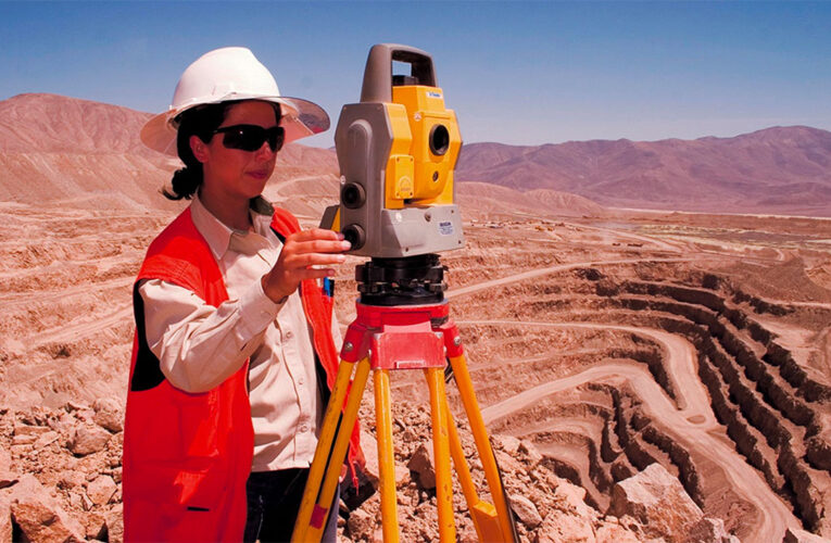 Sobrecualificación y género: las piedras de tope de las mujeres en minería