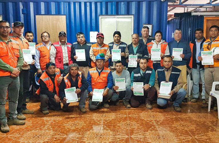 Contratista Fernández y Domeyko lanza campaña «YO CUIDO MIS MANOS»