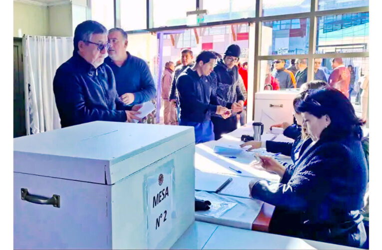 En un ambiente marcado por mayores demandas sociales, negociaciones colectivas de la minería romperán récord en 2020