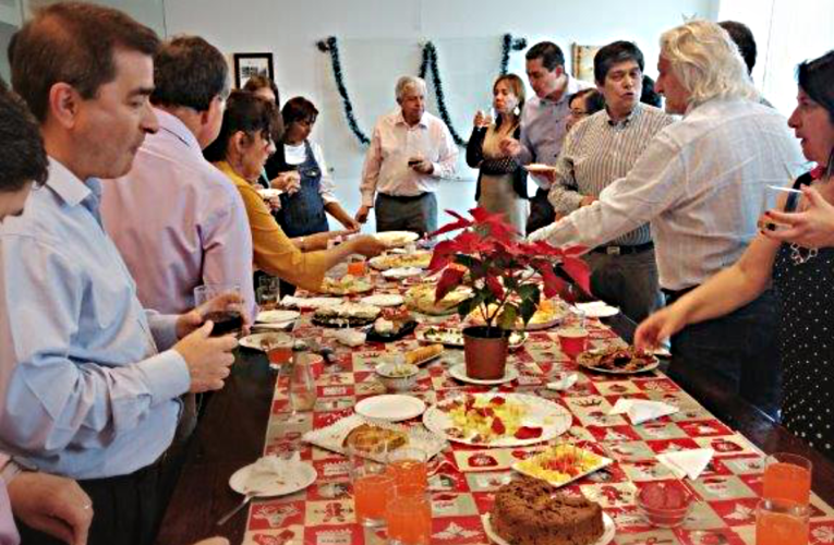 Oficina Santiago vivió la fiesta del Amigo Secreto