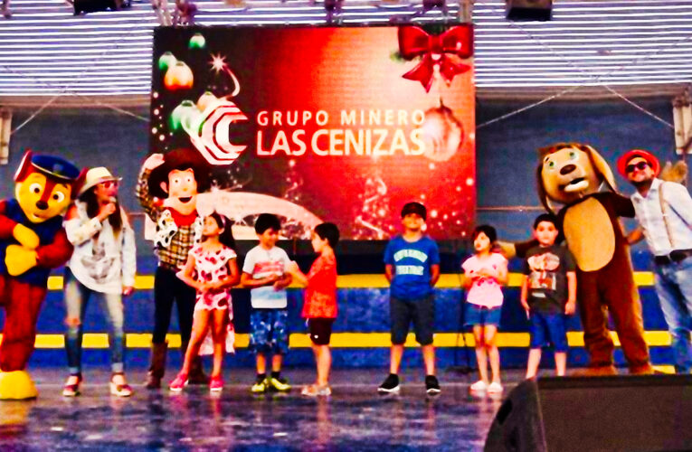 Entretenida Fiesta de Navidad Vivieron los Hijos de Nuestros Colaboradores en Taltal