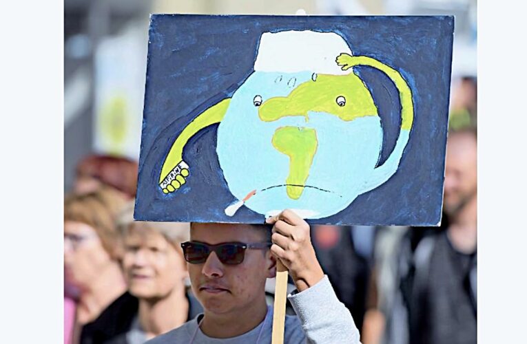 El 64 % del mundo considera el cambio climático una emergencia global