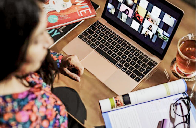 Trabajadores chilenos son más exigentes sobre las reglas del teletrabajo que promedio global