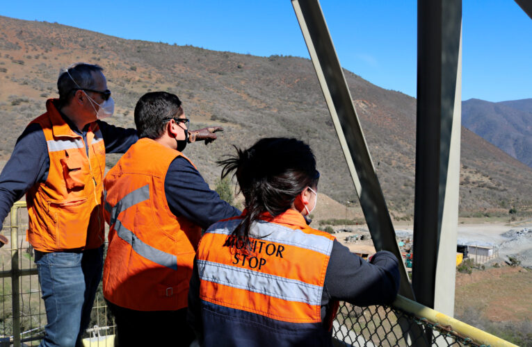Diario El Observador recorre las instalaciones del Depósito en Pasta de faena Cabildo