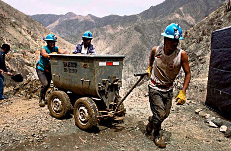 Mediana y pequeña minería