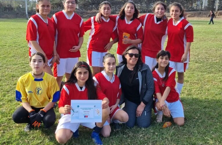 Torneo de fútbol de Juegos Escolares se realizó en Complejo Deportivo Minera Las Cenizas