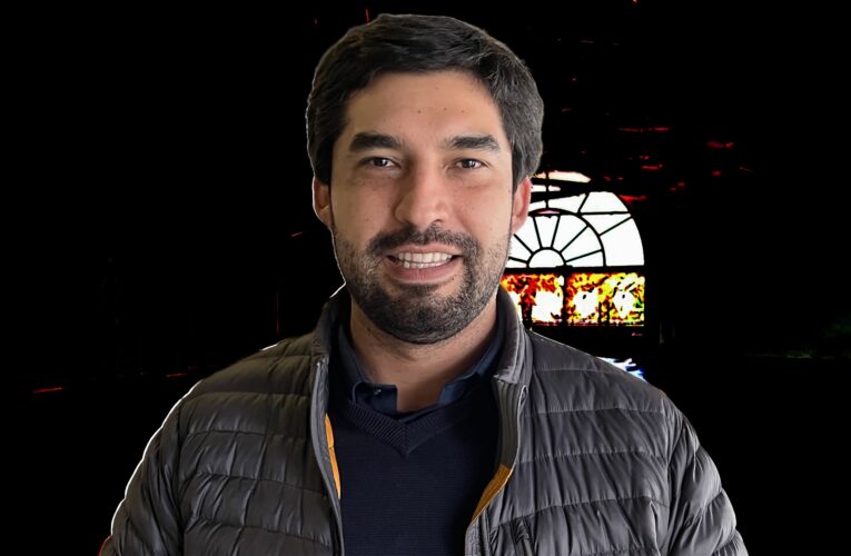 Contador Analista se incorpora al Equipo de Contabilidad, Cenizas Santiago