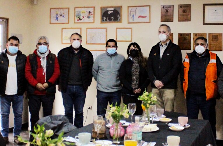 En el marco del Aniversario N° 44  de la Compañía, Faena Cabildo realizó enriquecedora jornada para conmemorar