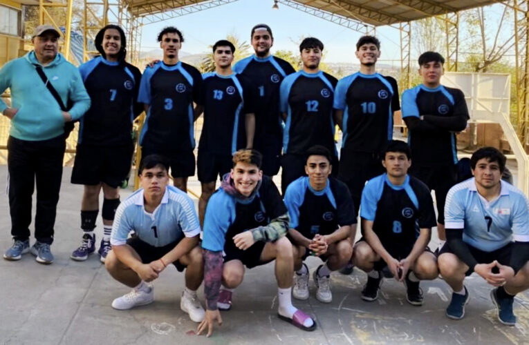 Equipo de Vóleibol compitió en Copa Liceo Mary Graham en Villa Alemana