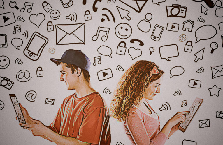 Redes Sociales: Un hábito cercano a la adicción