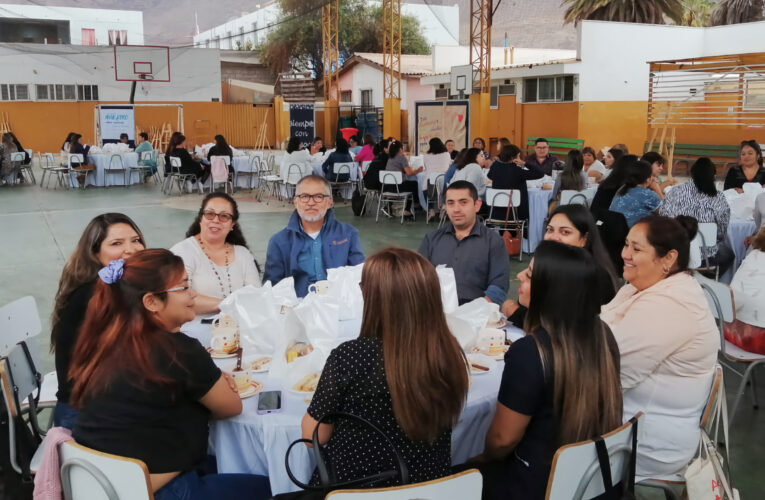 Aporte al «Desayuno Fraterno” de profesores y funcionarios de la Escuela Humanista de Taltal