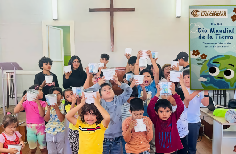 Faena Taltal Apoya Actividad con motivo del Mes de la Tierra