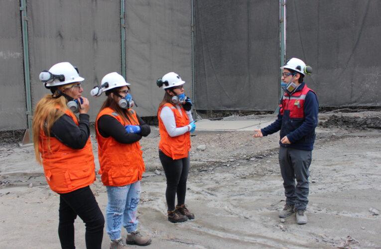 Tres estudiantes de CFT PUCV de Peñablanca recorrieron Planta Concentradora de Faena Cabildo