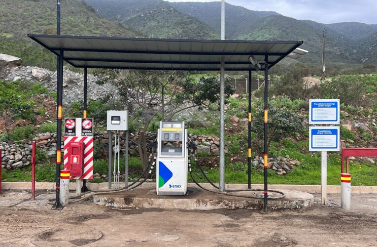 TI Cabildo realizó capacitaciones para el uso correcto de nuevos surtidores combustible