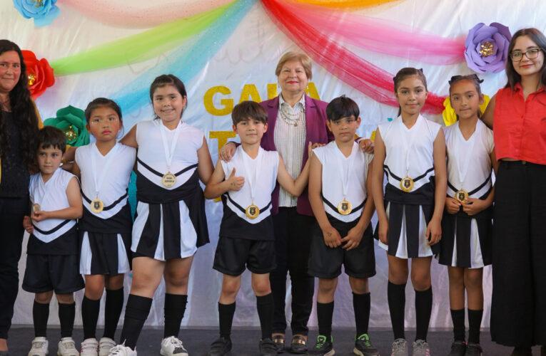 Faena Cabildo presente en Feria de Vida Activa y Muestra Curricular de Escuela Básica Las Puertas