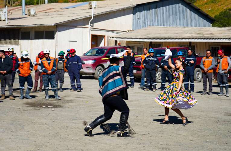 Celebración del Día del Minero en Cabildo