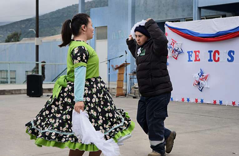 Cabildo Comunidades Fiestas Patrias