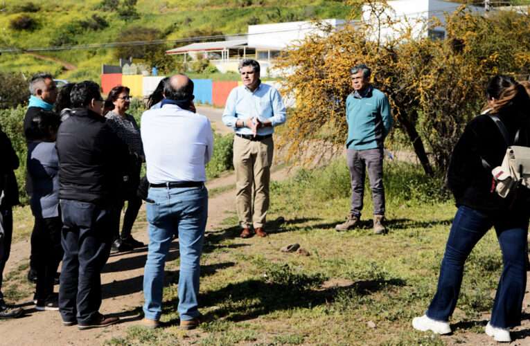 Minera Las Cenizas dona terreno para creación de parque urbano en Cabildo