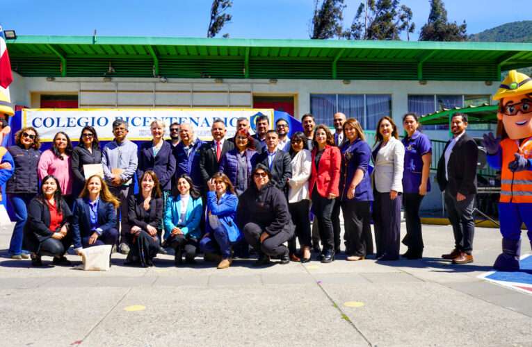 Lectura que transforma: Minera Las Cenizas, Fundación Rassmuss y Colegio Bicentenario de Cabildo sellan compromiso conjunto por la educación