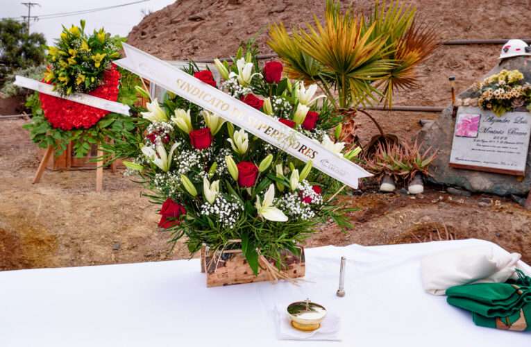 En Mina Las Luces recuerdan a Alejandro Montaño en el aniversario de su partida