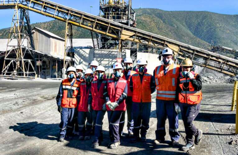 Estudiantes del Liceo Bicentenario de Minería Inician Ciclo de Visitas a Planta Cabildo