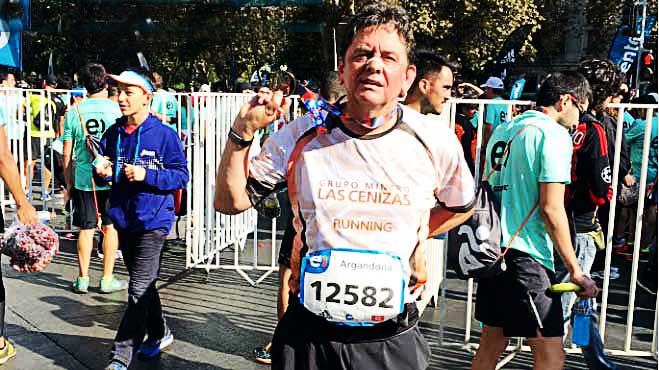 Funcionarios De Minera Las Cenizas Participaron En Maratón De Santiago 2017