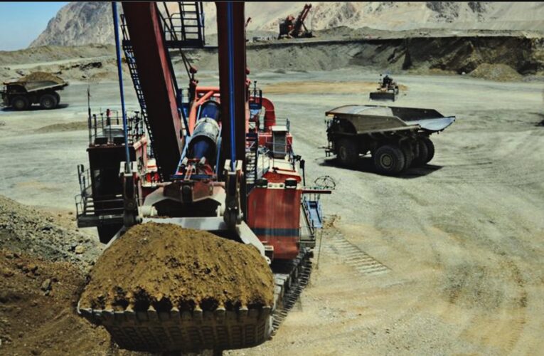 Convención Constitucional propone normas que afectan a las empresas mineras