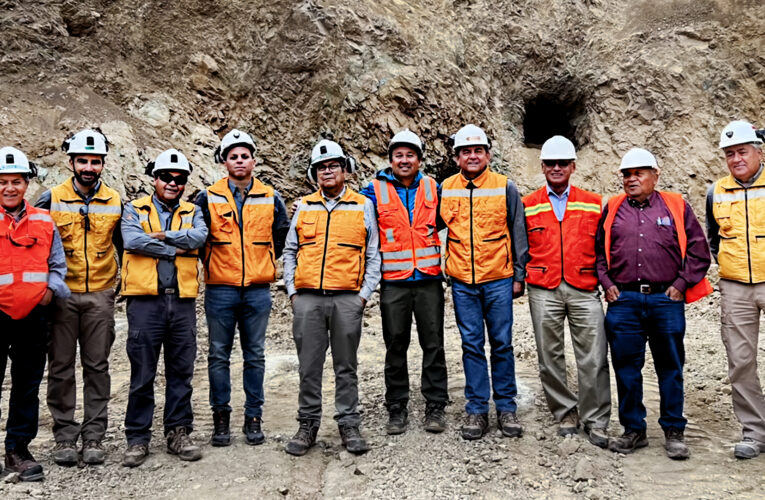 Alianza con Pequeños Mineros de Taltal: Equipo MLC visita Mina Pictor